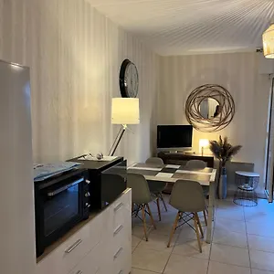 Appartement T2 Avec Terrasse Centre D'aix En Provence, Aix-en-Provence