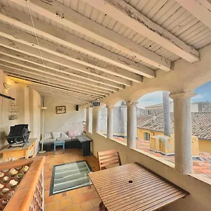 Appartement De Charme Avec Terrasse - Vieil Aix, Aix-en-Provence