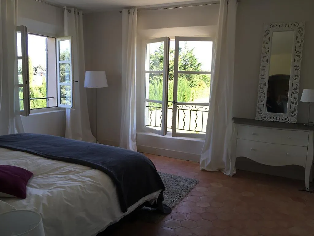 Villa Bastide des Lauves à Aix-en-Provence 0*,